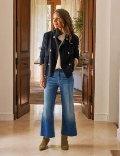 GALWAY 26" 1999 Wash, Italian Dream™ Denim -Elegant Wear Hub 12 SWEATER02 SNDK LABCROP BRNV GALWAY 1999 Simone 25FA September 735 sRGB