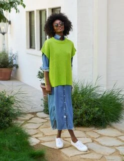 MONTECITO VEST Chartreuse, Pure Italian Cotton -Elegant Wear Hub 13 RORY VWD SWEATER05 CHRK Milan 25RE FEB 1480 sRGB