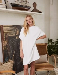 ELLA White, Triple Fleece