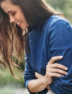 DUBLIN 1977 Wash, Italian Performance Denim 8 DUBLIN 1977 Wash, Italian Performance Denim -Elegant Wear Hub 18 JAMESON WTL LAB219 WHT DUBLIN 1977 EMILY 03588 v1 sRGB