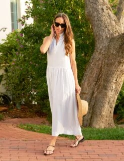 DAPHNE White, Washed Linen -Elegant Wear Hub 26 DAPHNE WTLN Simone Norblom 24SU 2986 sRGB