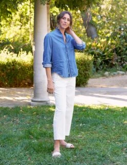 EILEEN RUFFLE Vintage Stonewashed Indigo, Famous Denim -Elegant Wear Hub 26 WESTPORT WHTT RUFFLEEILN VWD RayRoberts 25SP March 1545 sRGB 28c4d465 432b 4b80 9536 11d7909d9b63