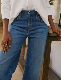 GALWAY 31" 1999 Wash (Finished Hem), Italian Dream™ Denim -Elegant Wear Hub 3 LABEILEENF WHT EASTGALWAY 1999 MILAN 25FA SEPTEMBER 0162 sRGB c3f0180a c7f3 4acc ac93 b5bd429c9df4