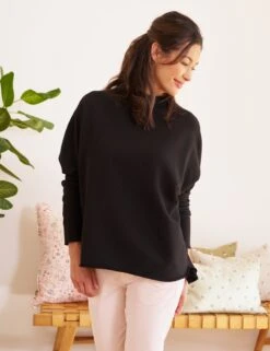 EFFIE Black, Triple Fleece