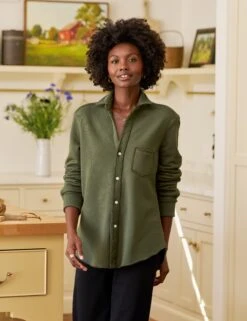 EILEEN Caper, Triple Fleece -Elegant Wear Hub 46 LABEILEENF CAPE ILLUSION04 BCKD MILAN SU25 AUGUST 1600 sRGB