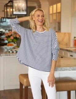 ANNA Navy French Stripe, Heritage Jersey -Elegant Wear Hub 47 DERRY WWD LAB516ST WBRS Model Kristine Szabo 24SP 1477 sRGB