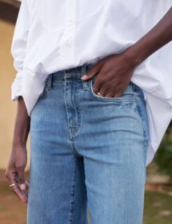 GALWAY 1972 Wash, Italian Dream Denim -Elegant Wear Hub 5 GALWAY 1972 VICTORIA TUXW Milan Dixon 24SP 2109 sRGB