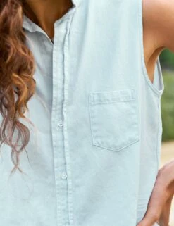 FIONA Classic Blue Tattered Wash, Famous Denim 6 FIONA Classic Blue Tattered Wash, Famous Denim -Elegant Wear Hub 50 FIONA TBTD LAB634TF DDR Paloma Jonas 24SP 4048 sRGB