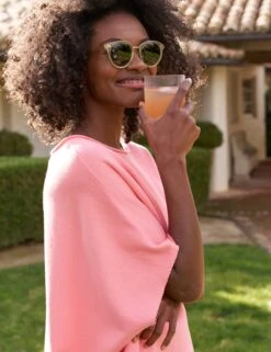 GREECE TRAVEL SET Watermelon 6 GREECE TRAVEL SET Watermelon -Elegant Wear Hub 54 LABSET07 MELO Milan Dixon 24SP 4697 sRGB