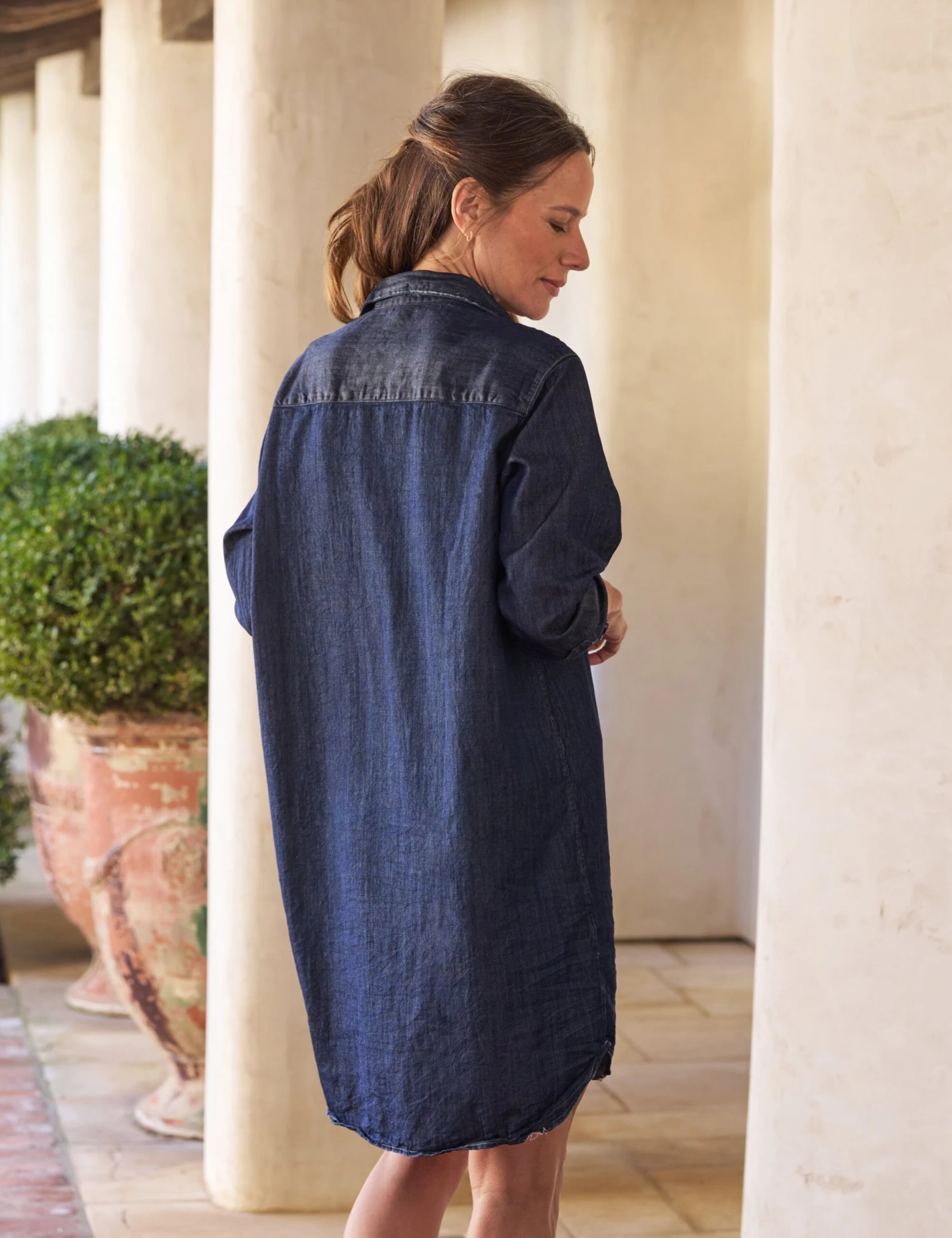 MARY Distressed Raw Rinse, Famous Denim 2 MARY Distressed Raw Rinse, Famous Denim - Image 2