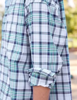 SHIRLEY Navy And Green Plaid, Superluxe -Elegant Wear Hub 66 WATERFORD KYGL SHIRLEY BNGP LAB510HJ BRNV Model SimoneNorblom 24RE 0460 sRGB