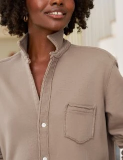 EILEEN Toasted, Triple Fleece -Elegant Wear Hub 72 LABEILEENF TOAS JAMESON 1980 MILAN SU25 AUGUST 2624 sRGB 1