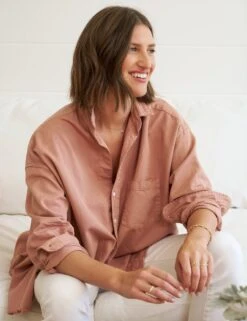 SHIRLEY Desert, Famous Denim 9 SHIRLEY Desert, Famous Denim -Elegant Wear Hub 83 ILLUSION01 ANTW SHIRLEY DSCD Model MicheleOullet 24RE 0315 sRGB